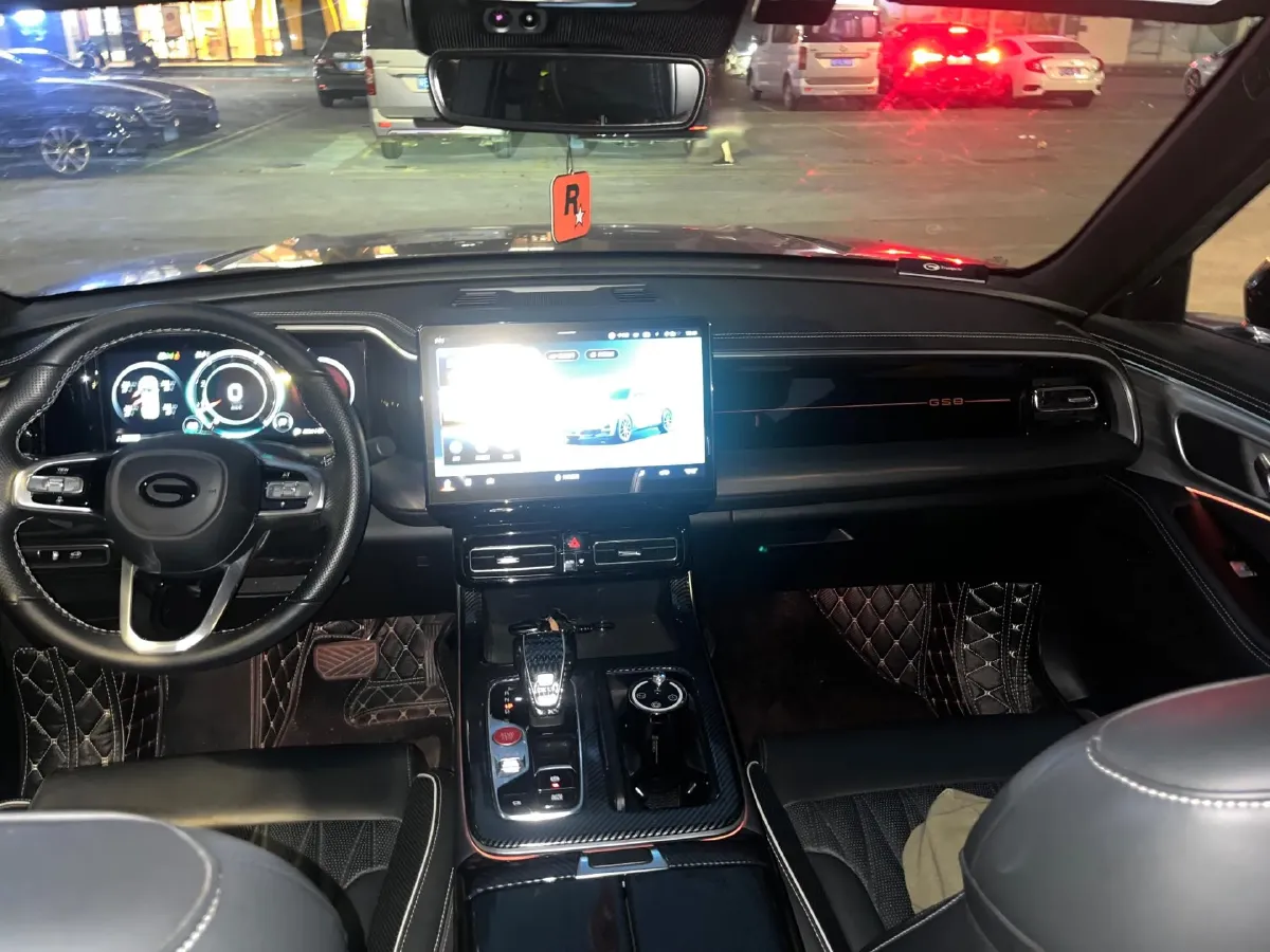 2022 GAC Trumpchi GS8 2.0T 252HP L4 8AT,autocango,china used car exporter,china ev exporter,chinese used car exporter,chinese used ev exporter