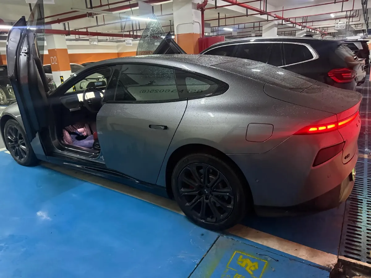 2021 BMW 3 Series 2.0T 258HP L4 8AT,autocango,china used car exporter,china ev exporter,chinese used car exporter,chinese used ev exporter