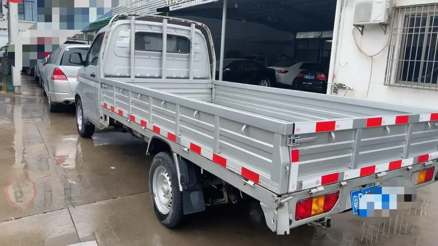2023 WuLing RongGuang New Truck 2.0L 136HP L4 5MT,autocango,china used car exporter,china ev exporter,chinese used car exporter,chinese used ev exporter