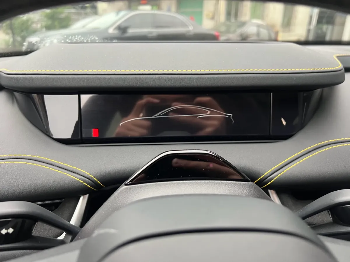 2025 MI SU7 Ultra BEV 93.7KWH,autocango,china used car exporter,china ev exporter,chinese used car exporter,chinese used ev exporter