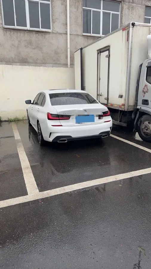 2022 BMW 3 Series 2.0T 184HP L4 8AT,autocango,china used car exporter,china ev exporter,chinese used car exporter,chinese used ev exporter