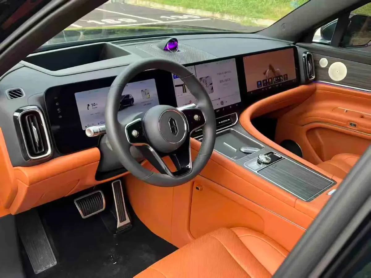 2024 AITO AITO M9 1.5T 152HP L4 REEV 42KWH,autocango,china used car exporter,china ev exporter,chinese used car exporter,chinese used ev exporter