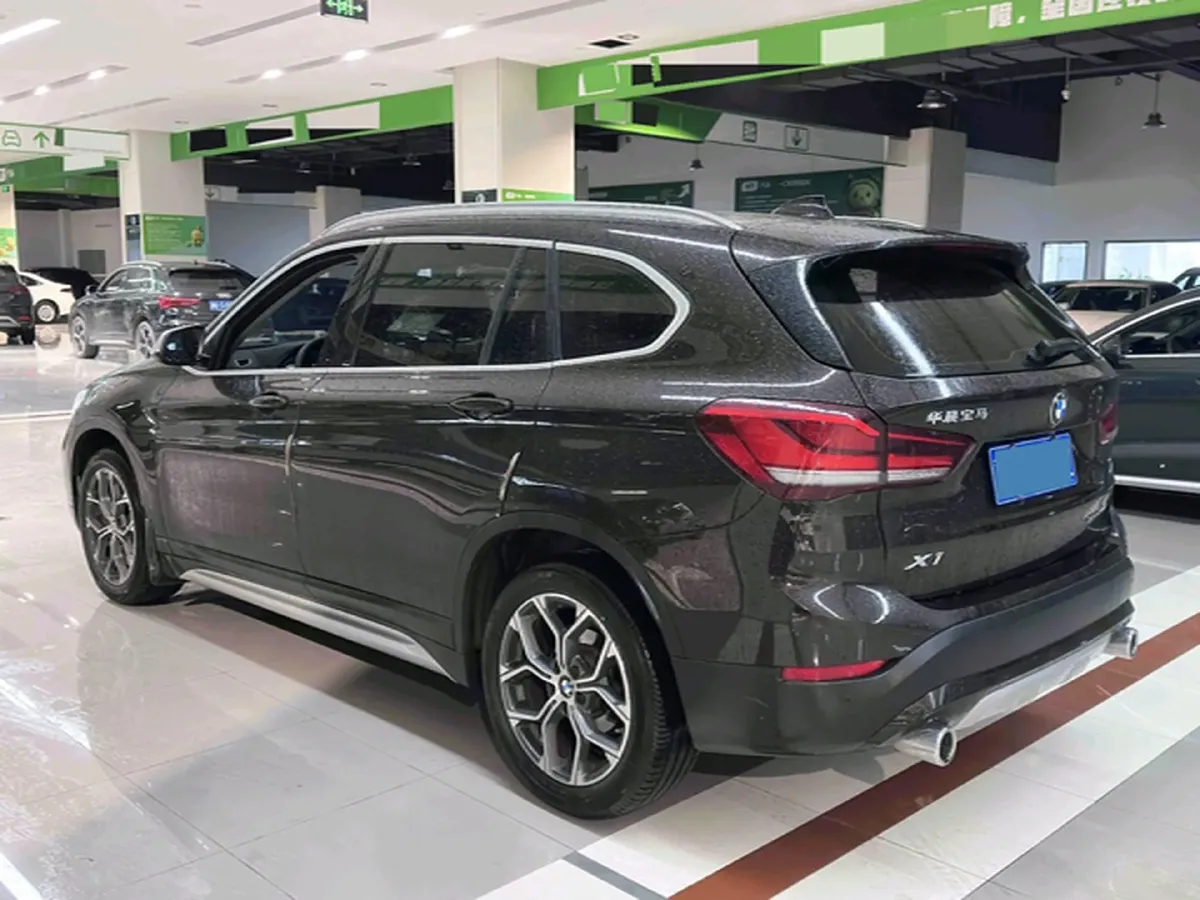 2021 BMW X1 1.5T 140HP L3 7DCT,autocango,china used car exporter,china ev exporter,chinese used car exporter,chinese used ev exporter