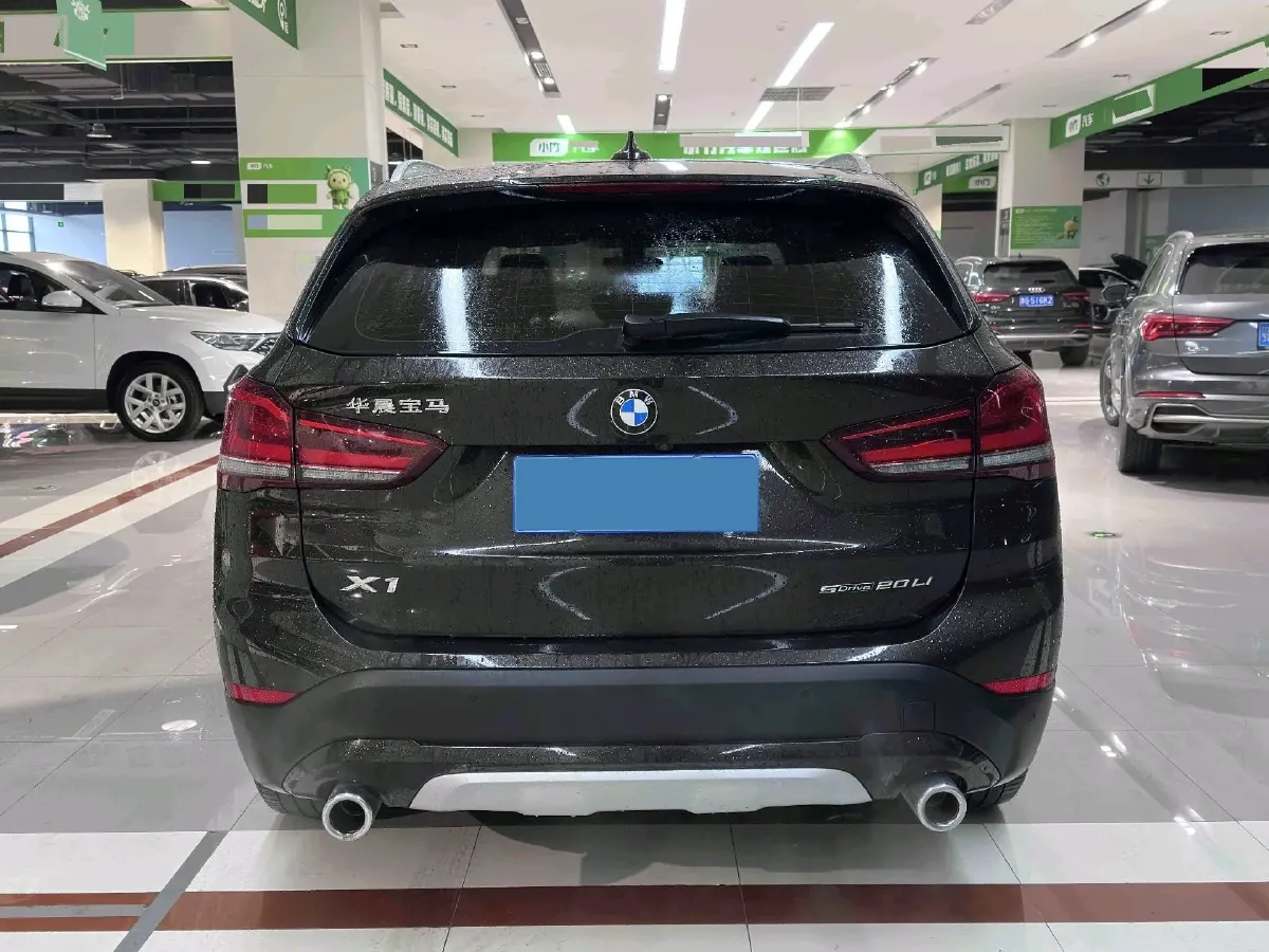 2021 BMW X1 1.5T 140HP L3 7DCT,autocango,china used car exporter,china ev exporter,chinese used car exporter,chinese used ev exporter