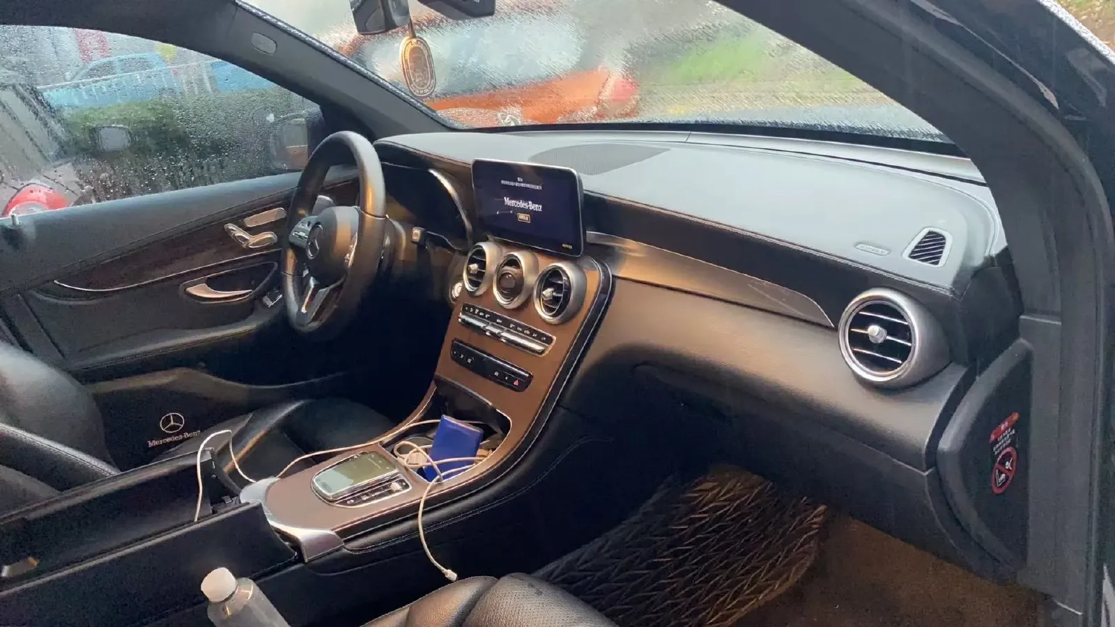 2020 Mercedes-Benz GLC Class 2.0T 197HP L4 9AT,autocango,china used car exporter,china ev exporter,chinese used car exporter,chinese used ev exporter