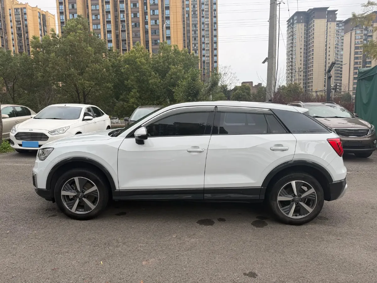 2019 Audi Q2L e-tron BEV 39.7KWH,autocango,china used car exporter,china ev exporter,chinese used car exporter,chinese used ev exporter