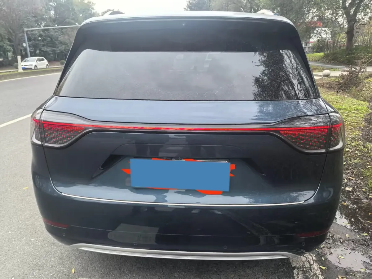 2024 AITO AITO M9 1.5T 152HP L4 REEV 42KWH,autocango,china used car exporter,china ev exporter,chinese used car exporter,chinese used ev exporter