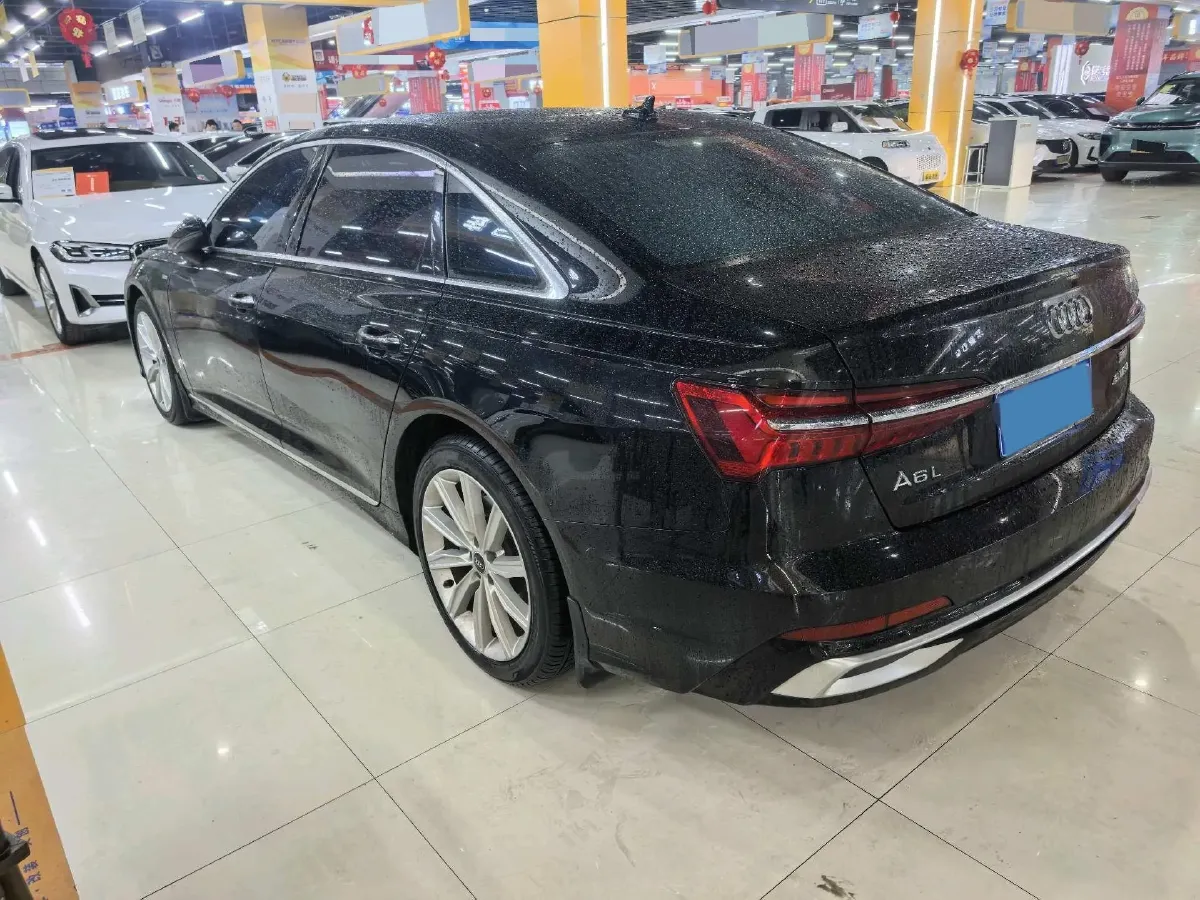 2023 Audi A6L 2.0T 245HP L4 7DCT,autocango,china used car exporter,china ev exporter,chinese used car exporter,chinese used ev exporter