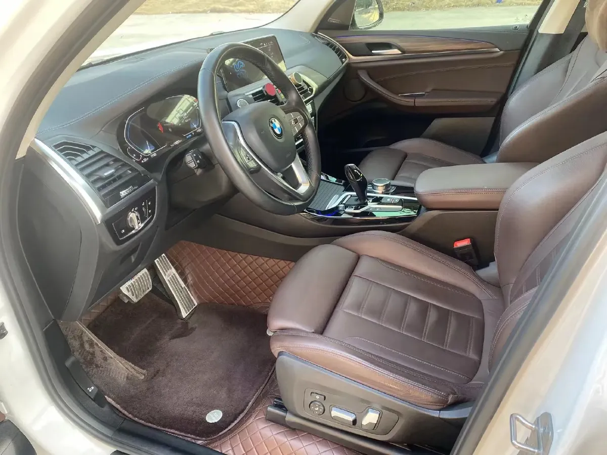 2021 BMW X3 2.0T 224HP L4 8AT,autocango,china used car exporter,china ev exporter,chinese used car exporter,chinese used ev exporter