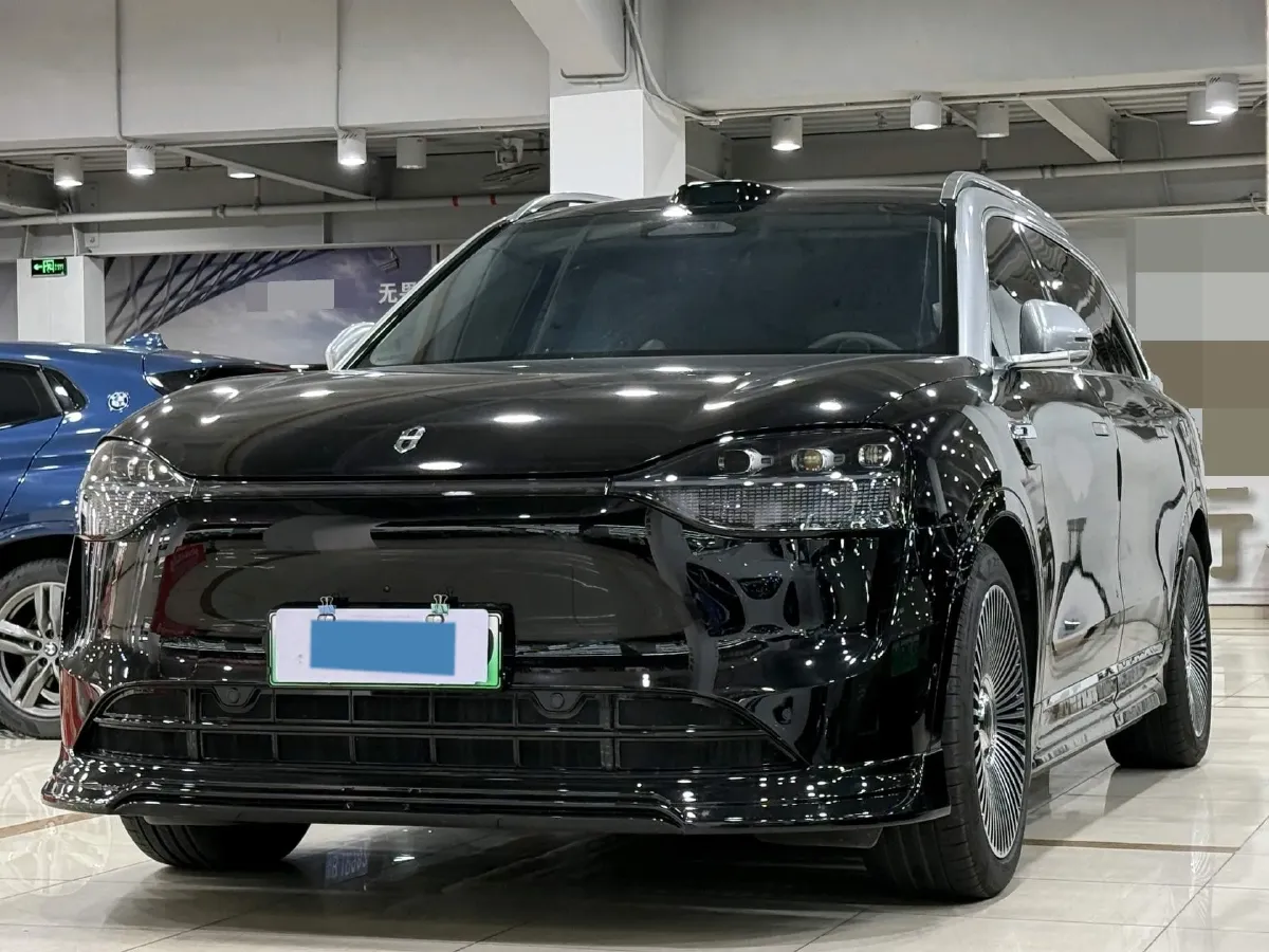 2025 AITO AITO M9 REEV 160HP REEV 52KWH,autocango,china used car exporter,china ev exporter,chinese used car exporter,chinese used ev exporter