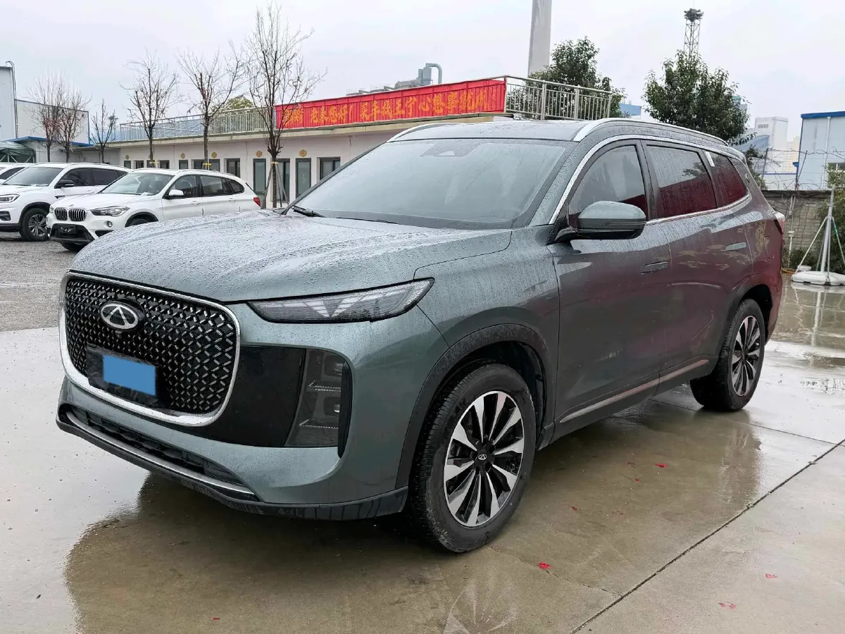 2025 Chery Tiggo 8 Plus 1.6T 197HP L4 7DCT,autocango,china used car exporter,china ev exporter,chinese used car exporter,chinese used ev exporter