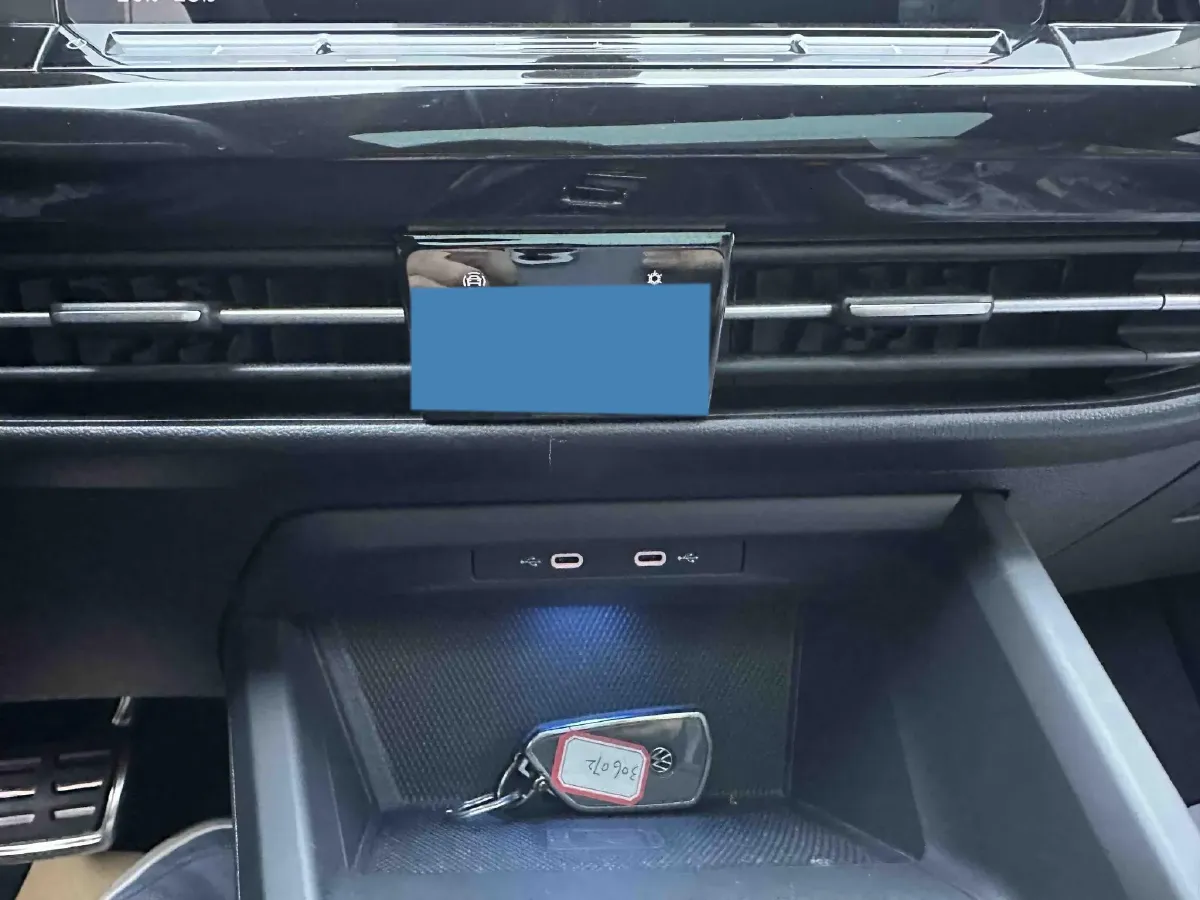 2023 Volkswagen Golf 1.4T 150HP L4 7DCT,autocango,china used car exporter,china ev exporter,chinese used car exporter,chinese used ev exporter