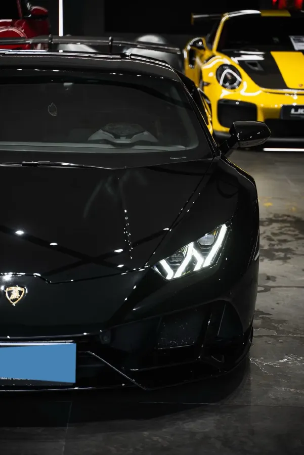 2019 Lamborghini Huracán 5.2L 640HP V10 7DCT,autocango,china used car exporter,china ev exporter,chinese used car exporter,chinese used ev exporter