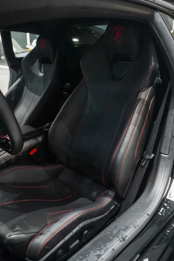 2019 Lamborghini Huracán 5.2L 640HP V10 7DCT,autocango,china used car exporter,china ev exporter,chinese used car exporter,chinese used ev exporter