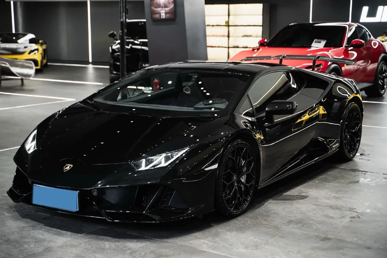 2019 Lamborghini Huracán 5.2L 640HP V10 7DCT,autocango,china used car exporter,china ev exporter,chinese used car exporter,chinese used ev exporter