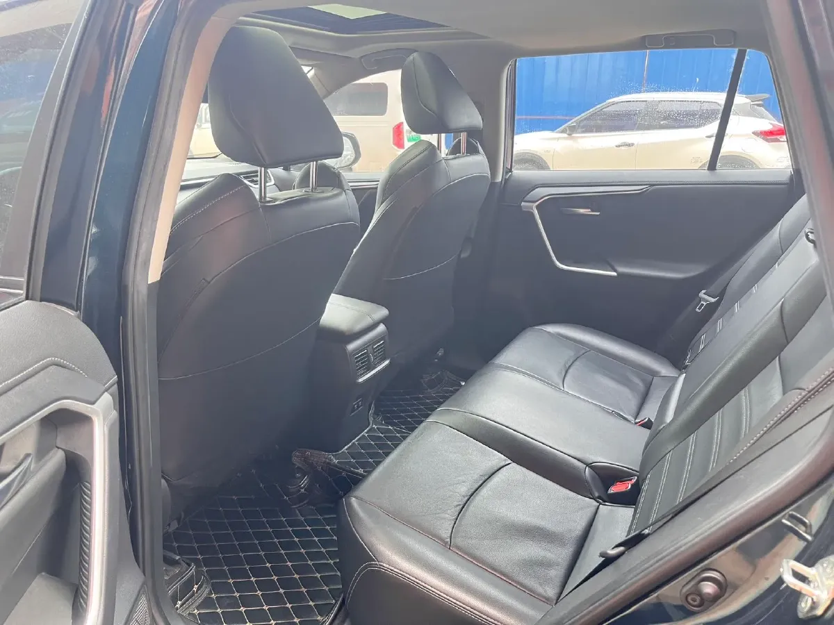 2020 Toyota Wildlander 2.0L 171HP L4 CVT,autocango,china used car exporter,china ev exporter,chinese used car exporter,chinese used ev exporter