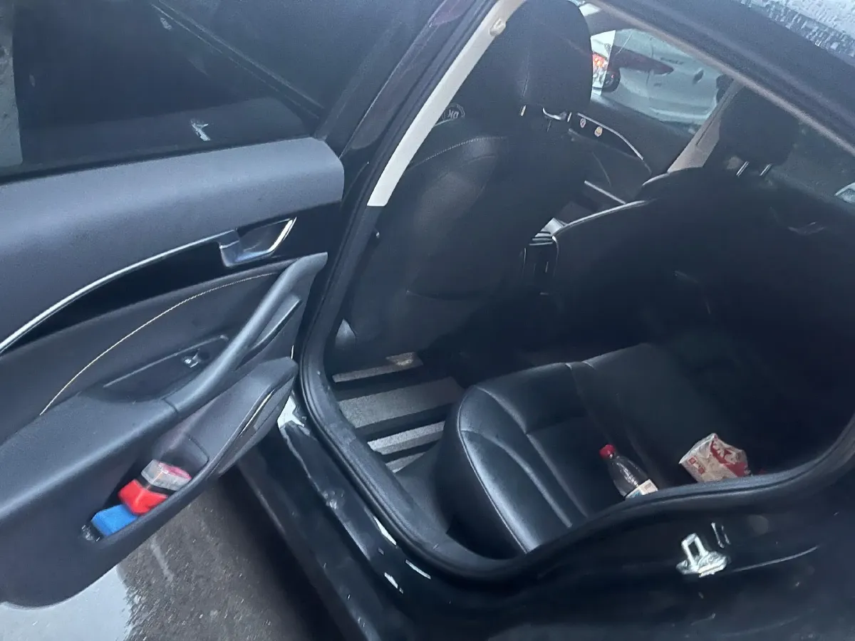 2022 Bestune B70 1.5T 169HP L4 7DCT,autocango,china used car exporter,china ev exporter,chinese used car exporter,chinese used ev exporter