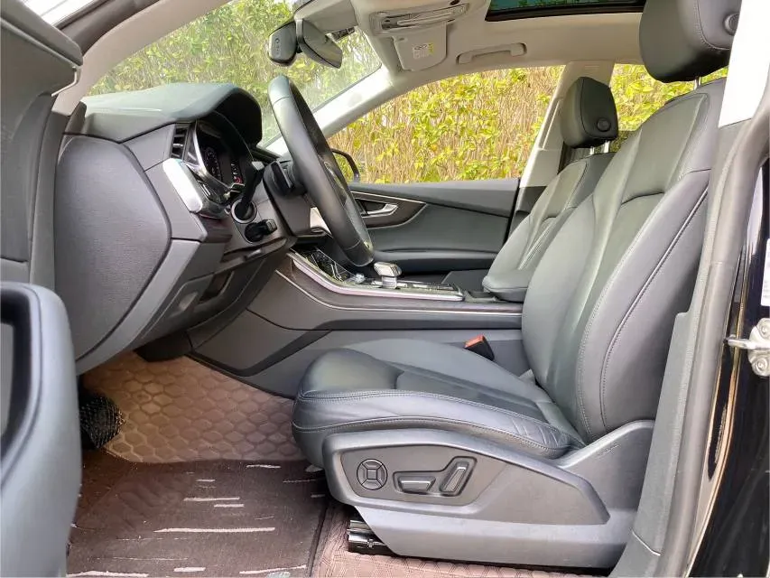 2021 Audi Q8 3.0T 340HP V6 8AT,autocango,china used car exporter,china ev exporter,chinese used car exporter,chinese used ev exporter