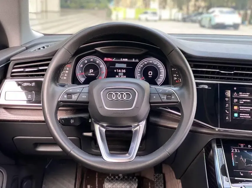 2021 Audi Q8 3.0T 340HP V6 8AT,autocango,china used car exporter,china ev exporter,chinese used car exporter,chinese used ev exporter