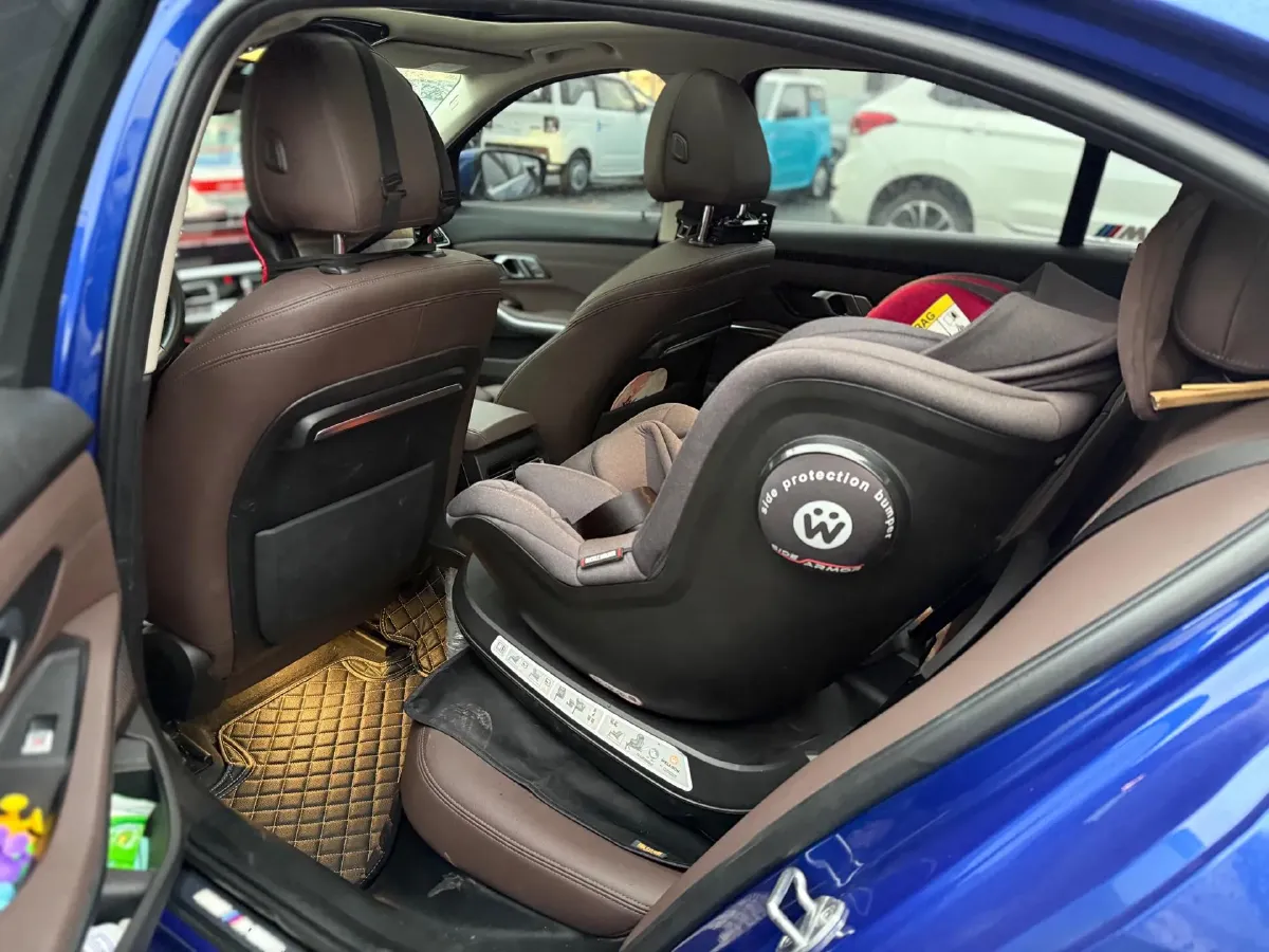 2020 BMW 3 Series 2.0T 156HP L4 8AT,autocango,china used car exporter,china ev exporter,chinese used car exporter,chinese used ev exporter