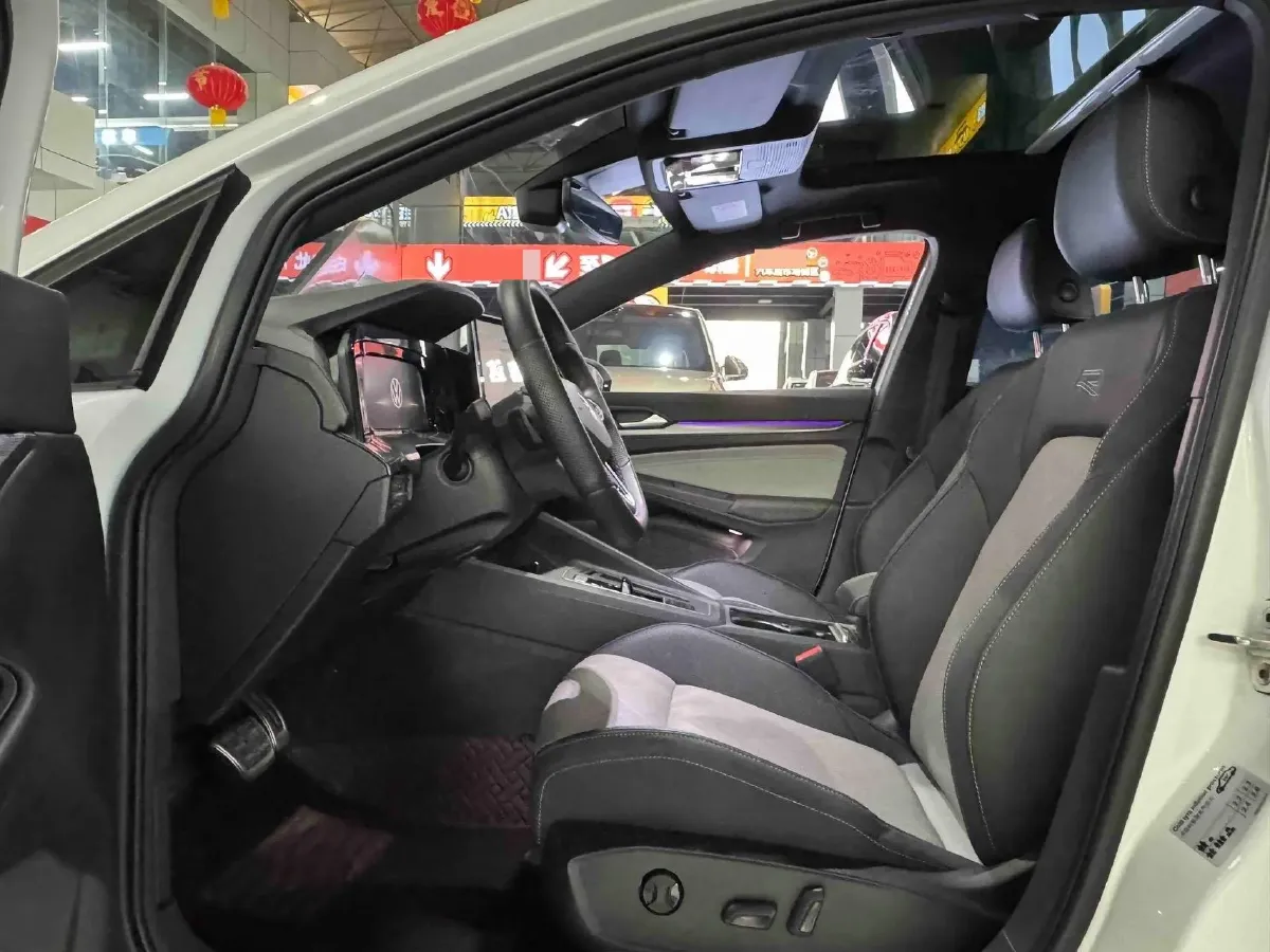 2025 Volkswagen Golf 1.5T 160HP L4 7DCT,autocango,china used car exporter,china ev exporter,chinese used car exporter,chinese used ev exporter