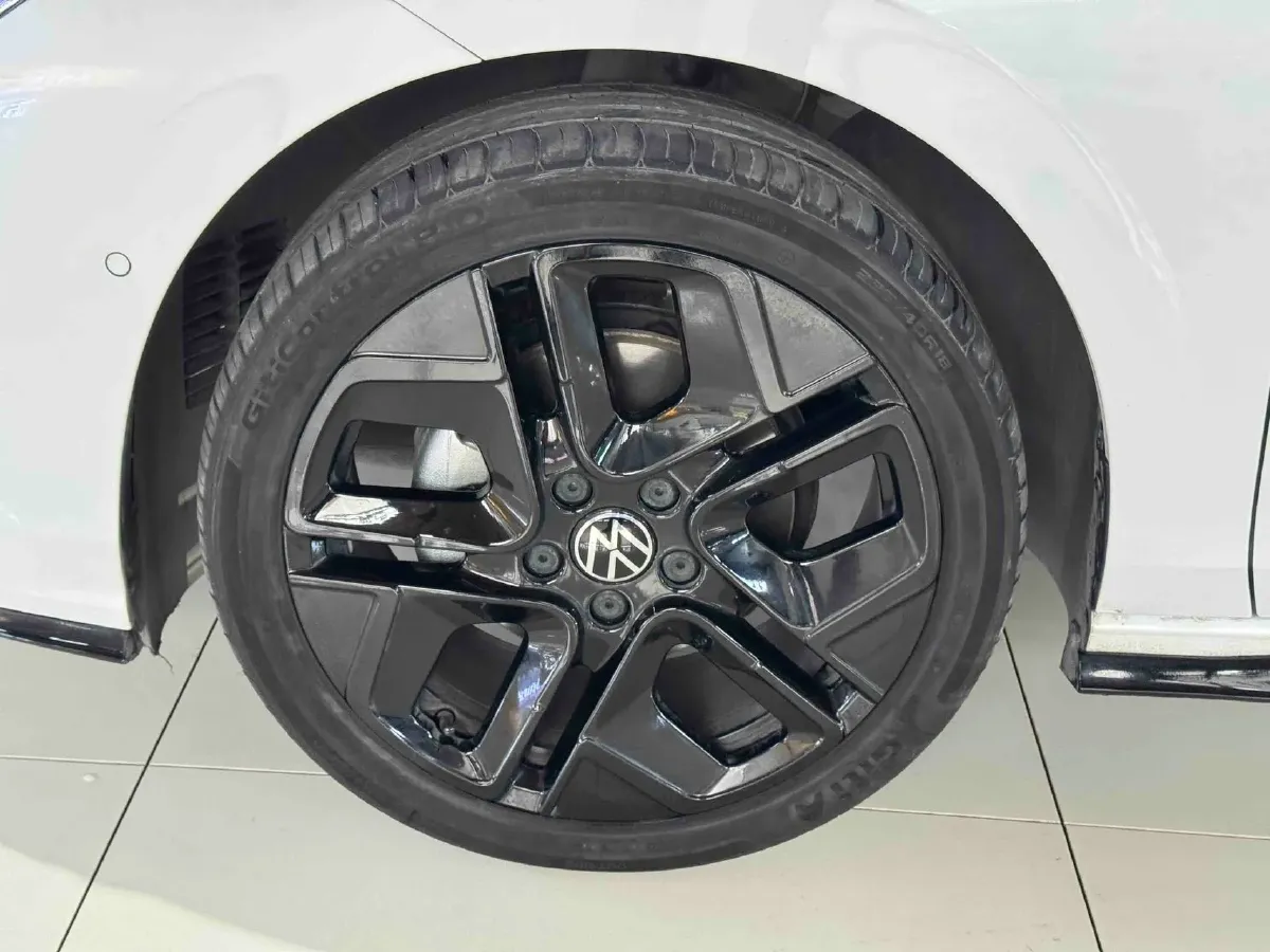 2025 Volkswagen Golf 1.5T 160HP L4 7DCT,autocango,china used car exporter,china ev exporter,chinese used car exporter,chinese used ev exporter