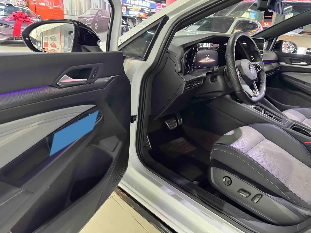 2025 Volkswagen Golf 1.5T 160HP L4 7DCT,autocango,china used car exporter,china ev exporter,chinese used car exporter,chinese used ev exporter