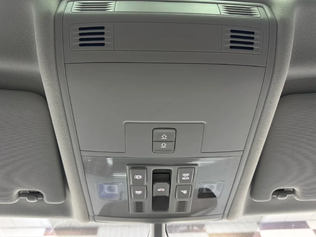 2022 Volkswagen Tayron 1.4T 150HP L4 7DCT,autocango,china used car exporter,china ev exporter,chinese used car exporter,chinese used ev exporter