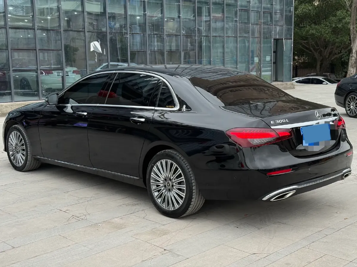 2022 Mercedes-Benz GLC Class 2.0T 258HP L4 9AT,autocango,china used car exporter,china ev exporter,chinese used car exporter,chinese used ev exporter