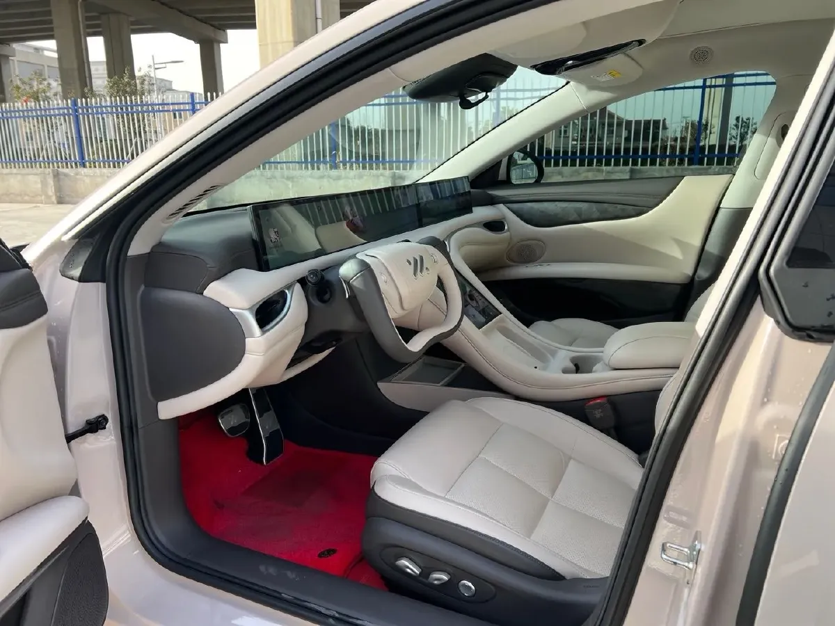 2024 IM L6 BEV 75KWH,autocango,china used car exporter,china ev exporter,chinese used car exporter,chinese used ev exporter