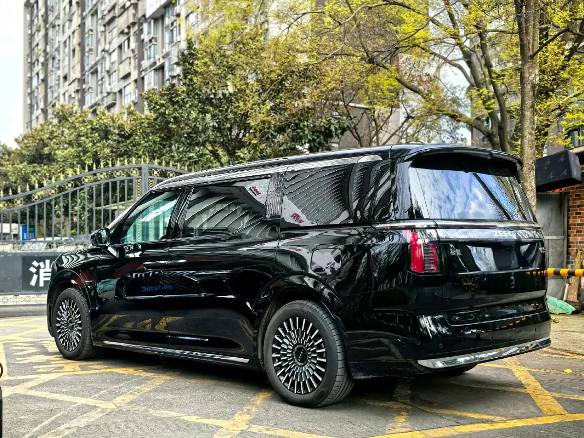 2024 Zeekr 009 BEV 108KWH,autocango,china used car exporter,china ev exporter,chinese used car exporter,chinese used ev exporter