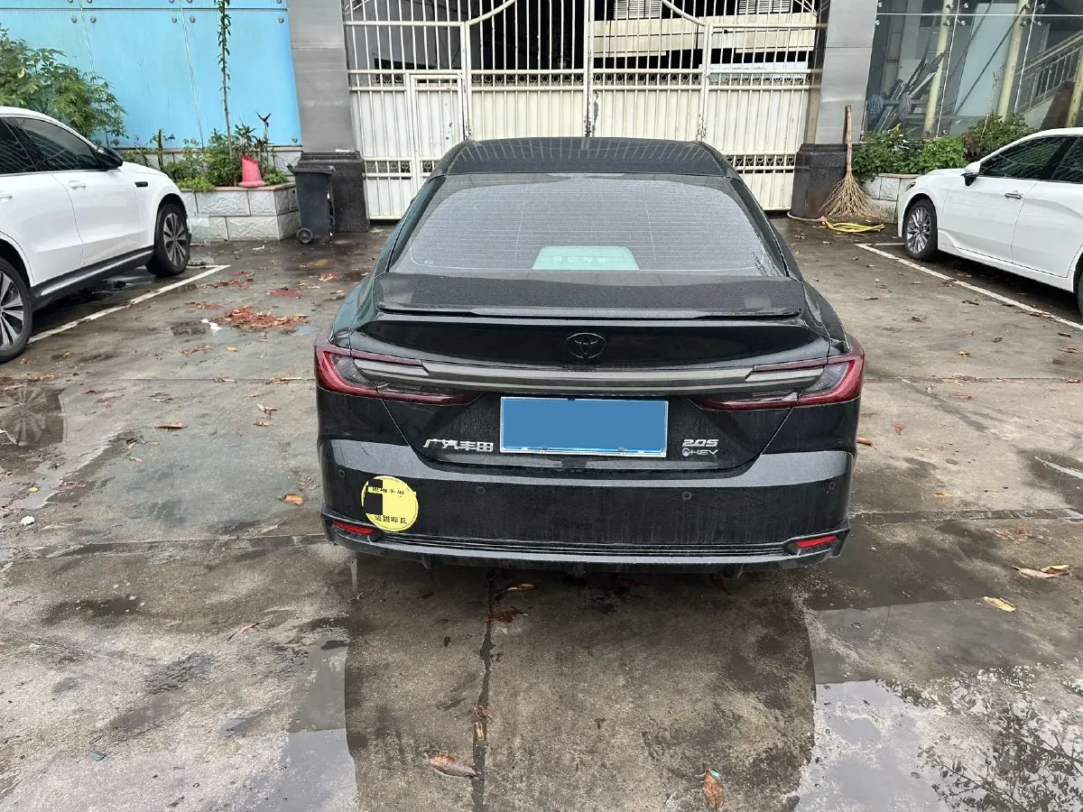 2024 Toyota Camry 2.0L 152HP L4 E-CVT Hybrid,autocango,china used car exporter,china ev exporter,chinese used car exporter,chinese used ev exporter