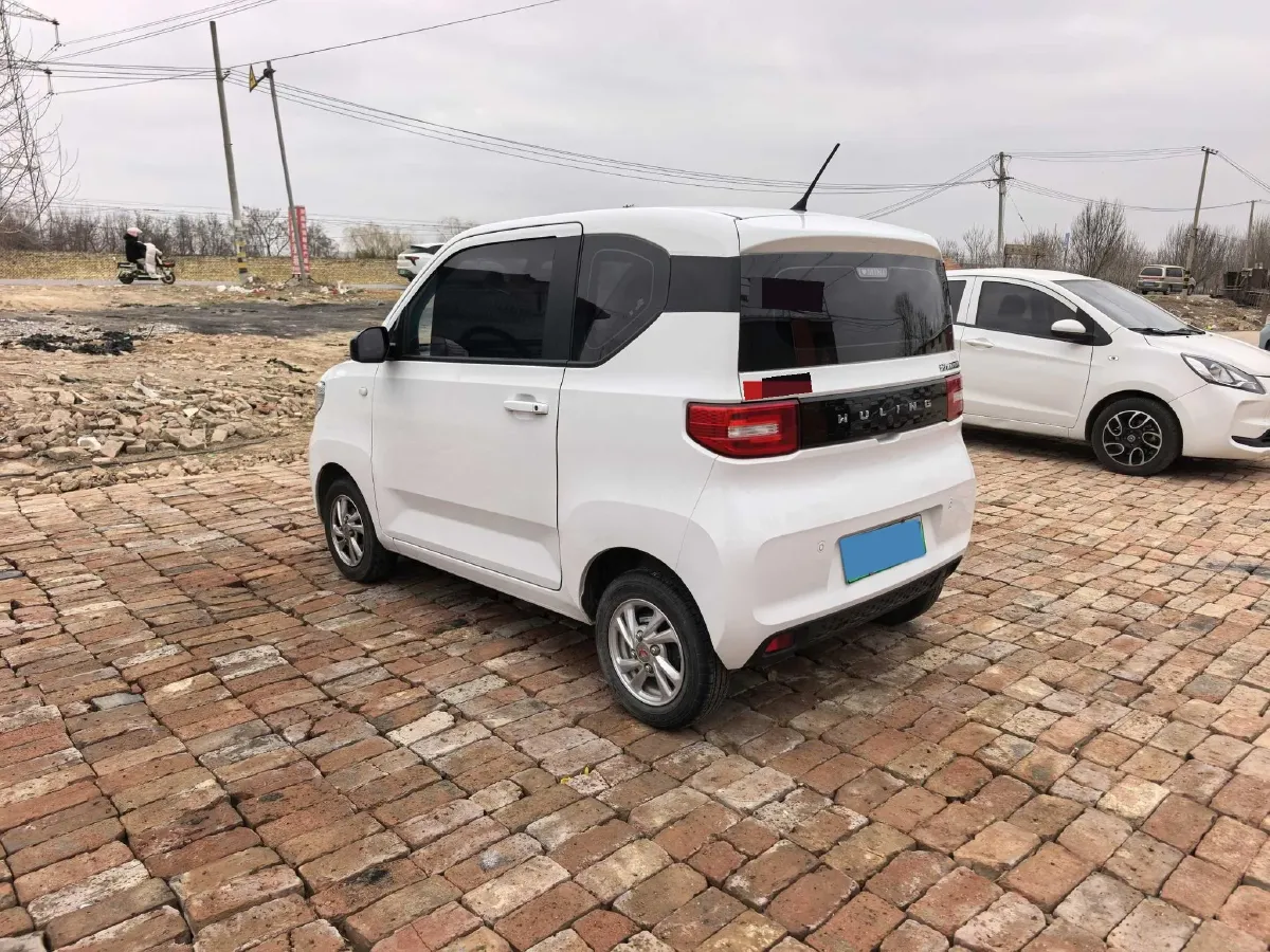 2022 LingBox uni BEV 11.52KWH,autocango,china used car exporter,china ev exporter,chinese used car exporter,chinese used ev exporter