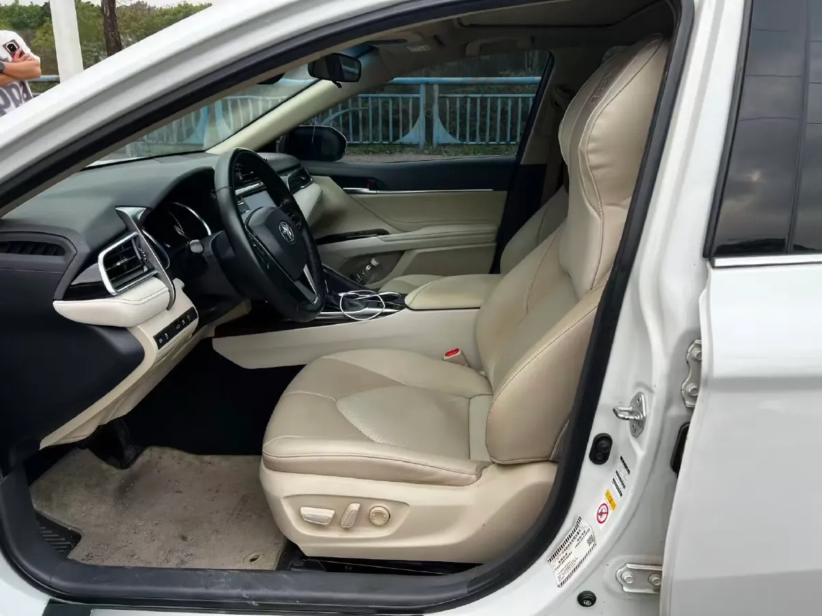 2018 Toyota Camry 2.0L 169HP L4 6AT,autocango,china used car exporter,china ev exporter,chinese used car exporter,chinese used ev exporter