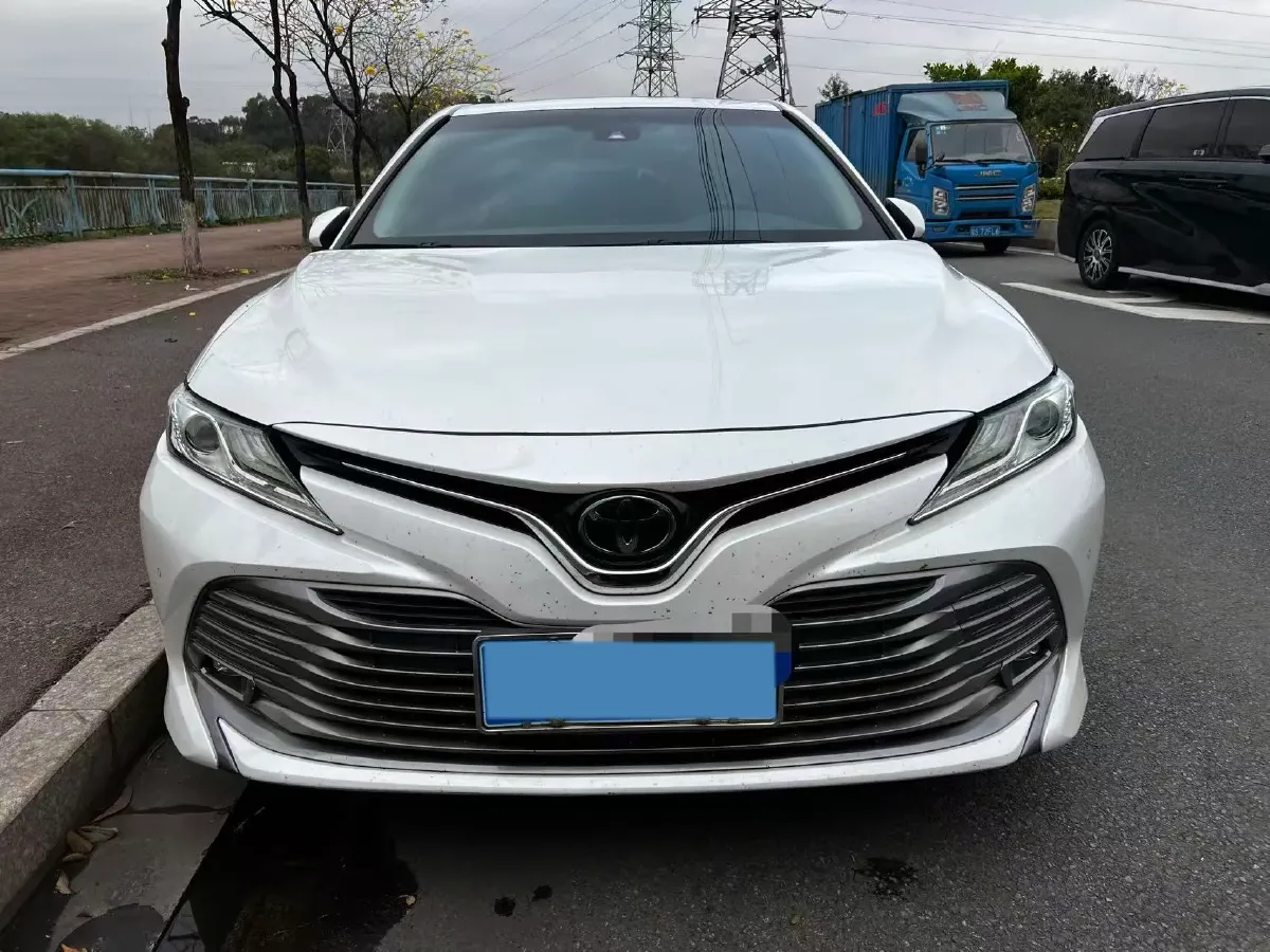 2018 Toyota Camry 2.0L 169HP L4 6AT,autocango,china used car exporter,china ev exporter,chinese used car exporter,chinese used ev exporter