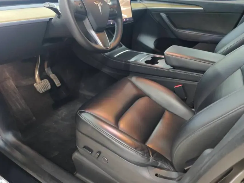 2021 Tesla Model Y BEV 60KWH,autocango,china used car exporter,china ev exporter,chinese used car exporter,chinese used ev exporter