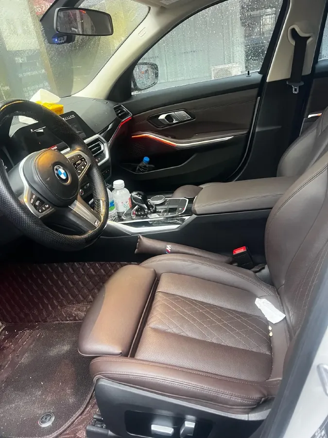 2022 BMW 3 Series 2.0T 156HP L4 8AT,autocango,china used car exporter,china ev exporter,chinese used car exporter,chinese used ev exporter