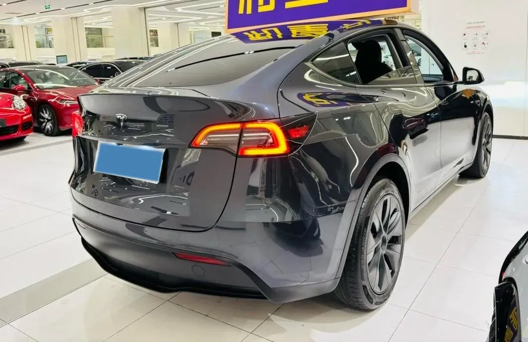 2024 Tesla Model Y BEV 78.4KWH,autocango,china used car exporter,china ev exporter,chinese used car exporter,chinese used ev exporter
