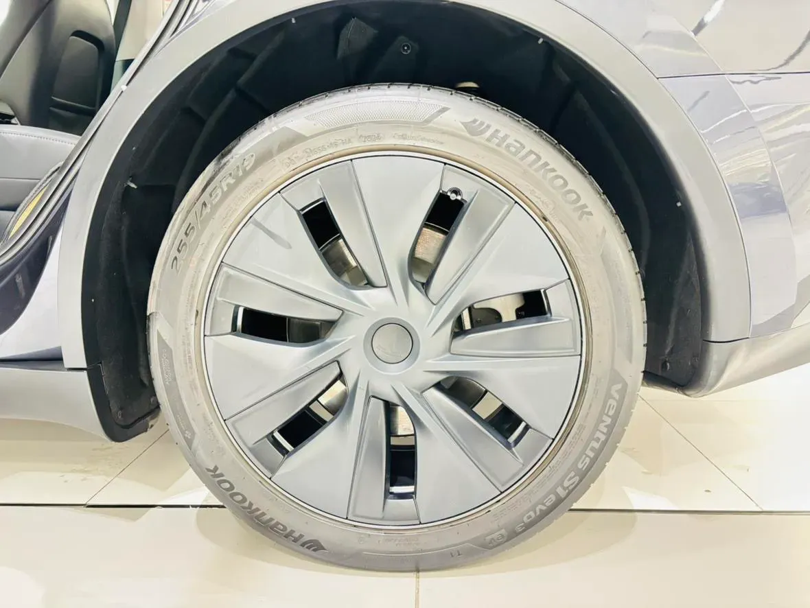 2024 Tesla Model Y BEV 78.4KWH,autocango,china used car exporter,china ev exporter,chinese used car exporter,chinese used ev exporter