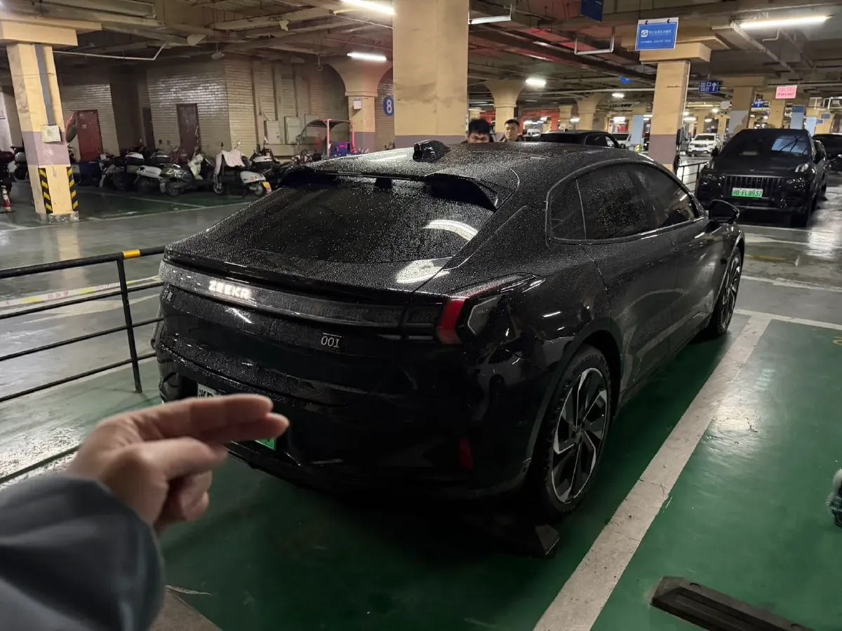 2023 Zeekr 001 BEV 100KWH,autocango,china used car exporter,china ev exporter,chinese used car exporter,chinese used ev exporter