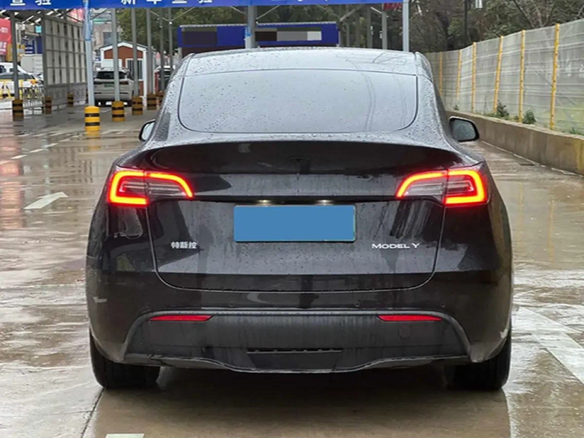 2022 Tesla Model Y BEV 60KWH,autocango,china used car exporter,china ev exporter,chinese used car exporter,chinese used ev exporter