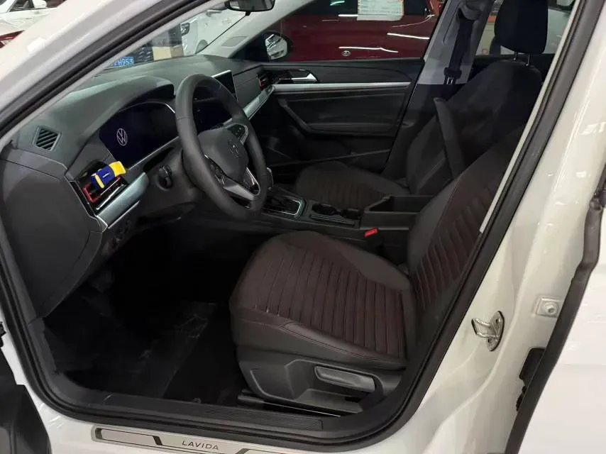 2024 Volkswagen Lavida 1.5T 160HP L4 7DCT,autocango,china used car exporter,china ev exporter,chinese used car exporter,chinese used ev exporter