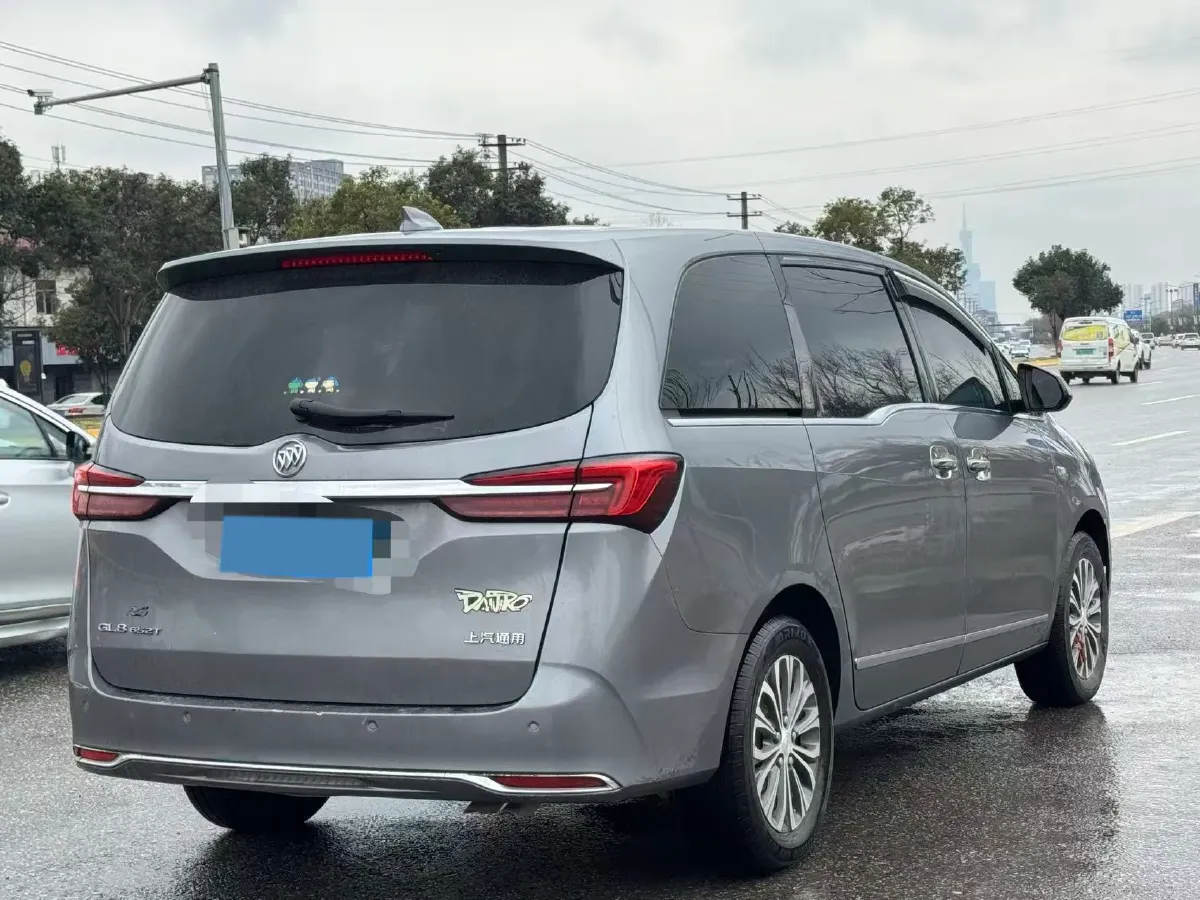 2021 Buick GL8 2.0T 237HP L4 9AT,autocango,china used car exporter,china ev exporter,chinese used car exporter,chinese used ev exporter