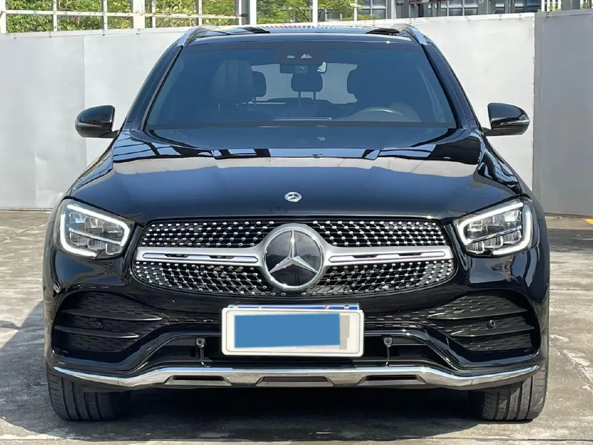 2022 Mercedes-Benz GLC Class 2.0T 258HP L4 9AT,autocango,china used car exporter,china ev exporter,chinese used car exporter,chinese used ev exporter