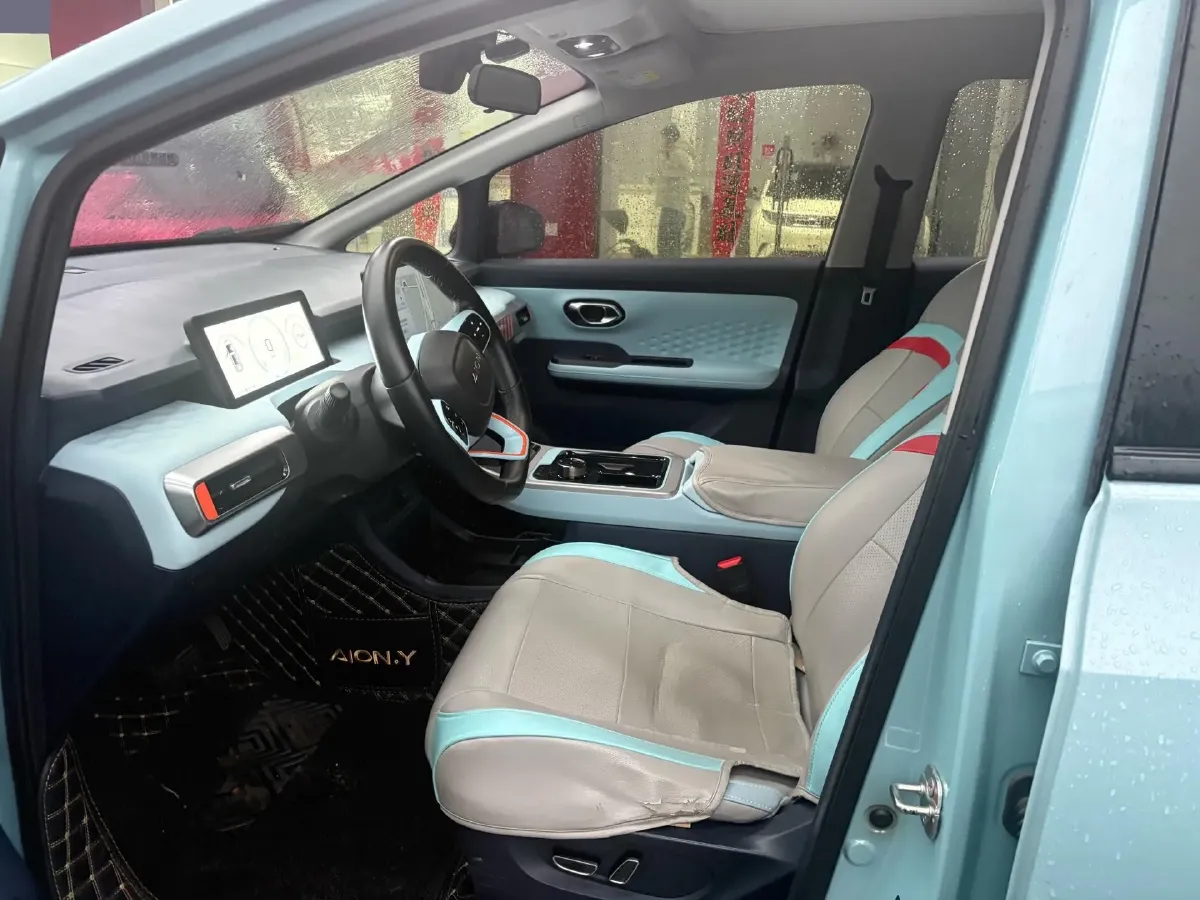 2022 Geely Okavango 1.8T 184HP L4 7DCT,autocango,china used car exporter,china ev exporter,chinese used car exporter,chinese used ev exporter