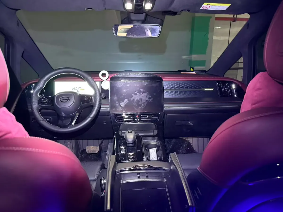 2025 GAC Trumpchi M8 2.0T 190HP L4 2DHT Hybrid,autocango,china used car exporter,china ev exporter,chinese used car exporter,chinese used ev exporter