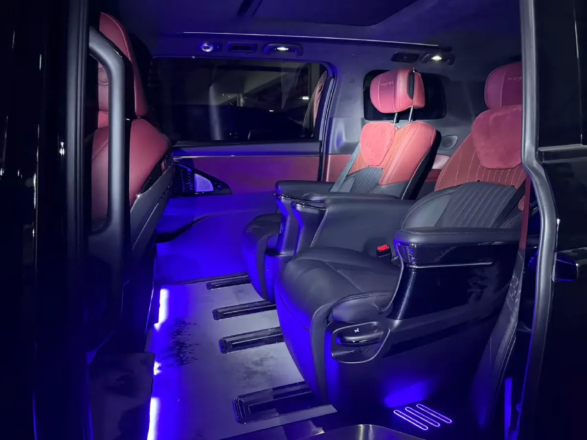 2025 GAC Trumpchi M8 2.0T 190HP L4 2DHT Hybrid,autocango,china used car exporter,china ev exporter,chinese used car exporter,chinese used ev exporter