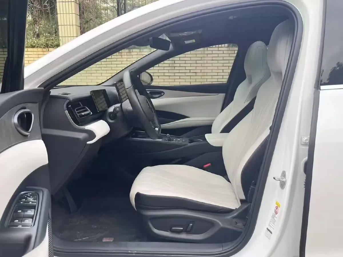 2024 BYD Seal06 1.5L 101HP L4 E-CVT PHEV 15.87KWH,autocango,china used car exporter,china ev exporter,chinese used car exporter,chinese used ev exporter