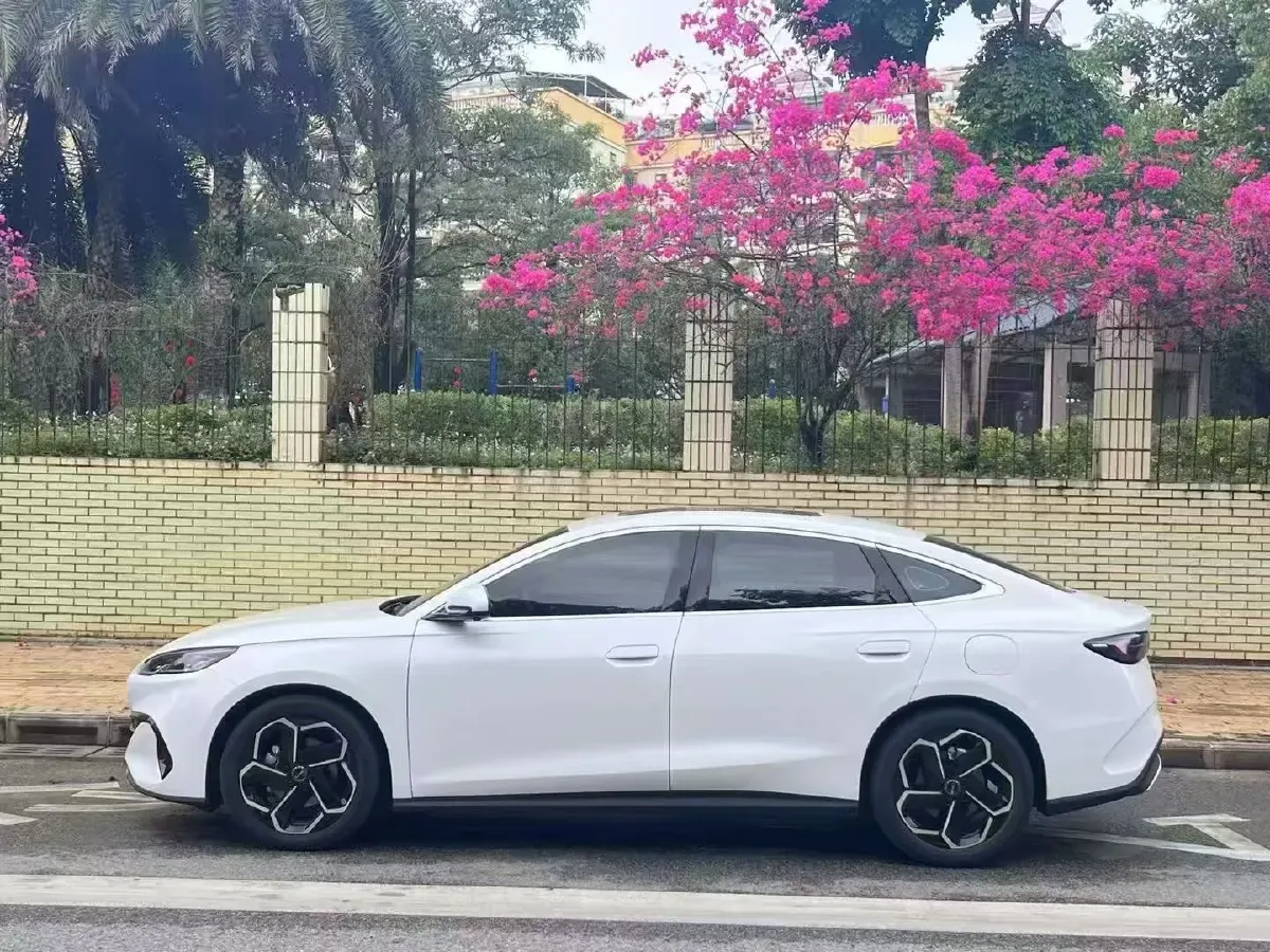 2024 BYD Seal06 1.5L 101HP L4 E-CVT PHEV 15.87KWH,autocango,china used car exporter,china ev exporter,chinese used car exporter,chinese used ev exporter