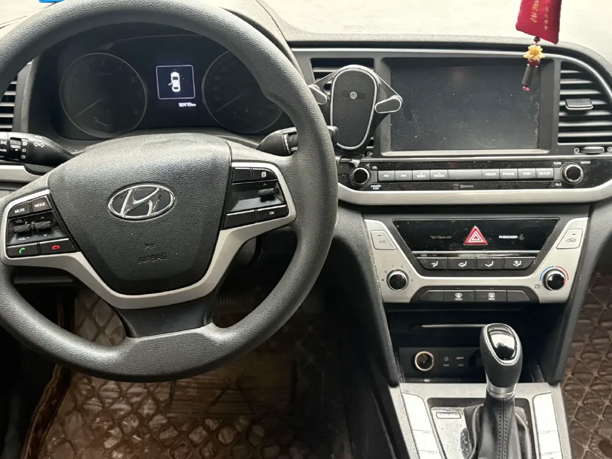 2016 Hyundai Elantra 1.6L 130HP L4 6AT,autocango,china used car exporter,china ev exporter,chinese used car exporter,chinese used ev exporter